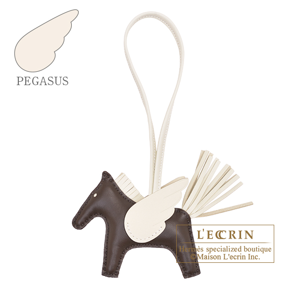 Hermes　Rodeo charm Pegasus PM　Chocolat/Craie/Craie　Agneau/Swift leather