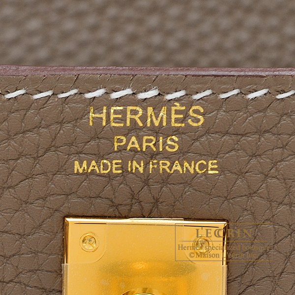 Hermes Kelly Retourne 25 Etoupe Togo with gold hardware.